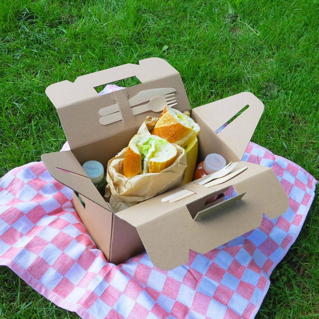 Lunchbox met handvat van karton Picknick box van karton Cateringdoos